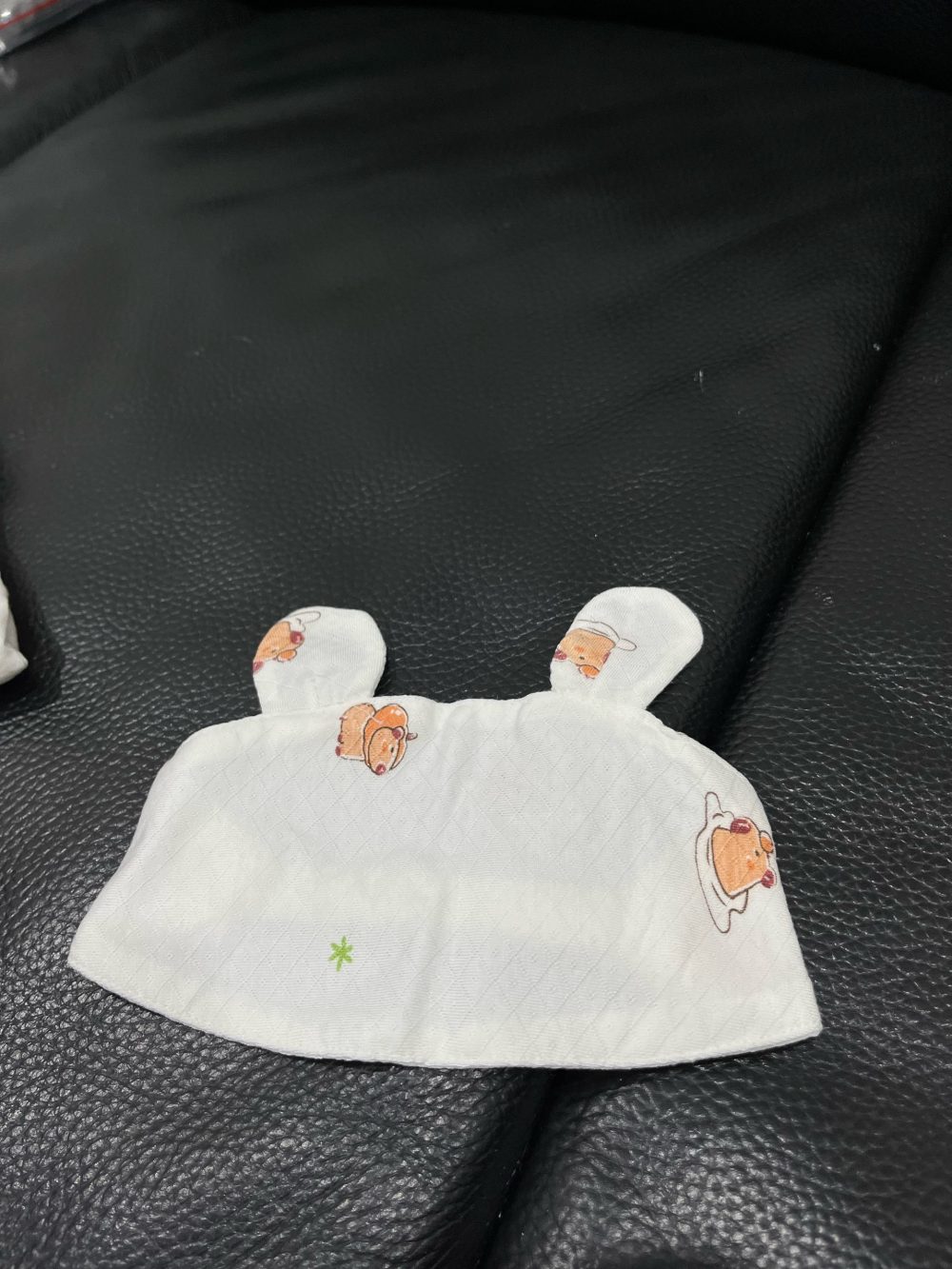 Quấn chũn sơ sinh tặng kèm che thóp Unbee hoạ tiết capypara ( size: 0->3m) - Ảnh 9