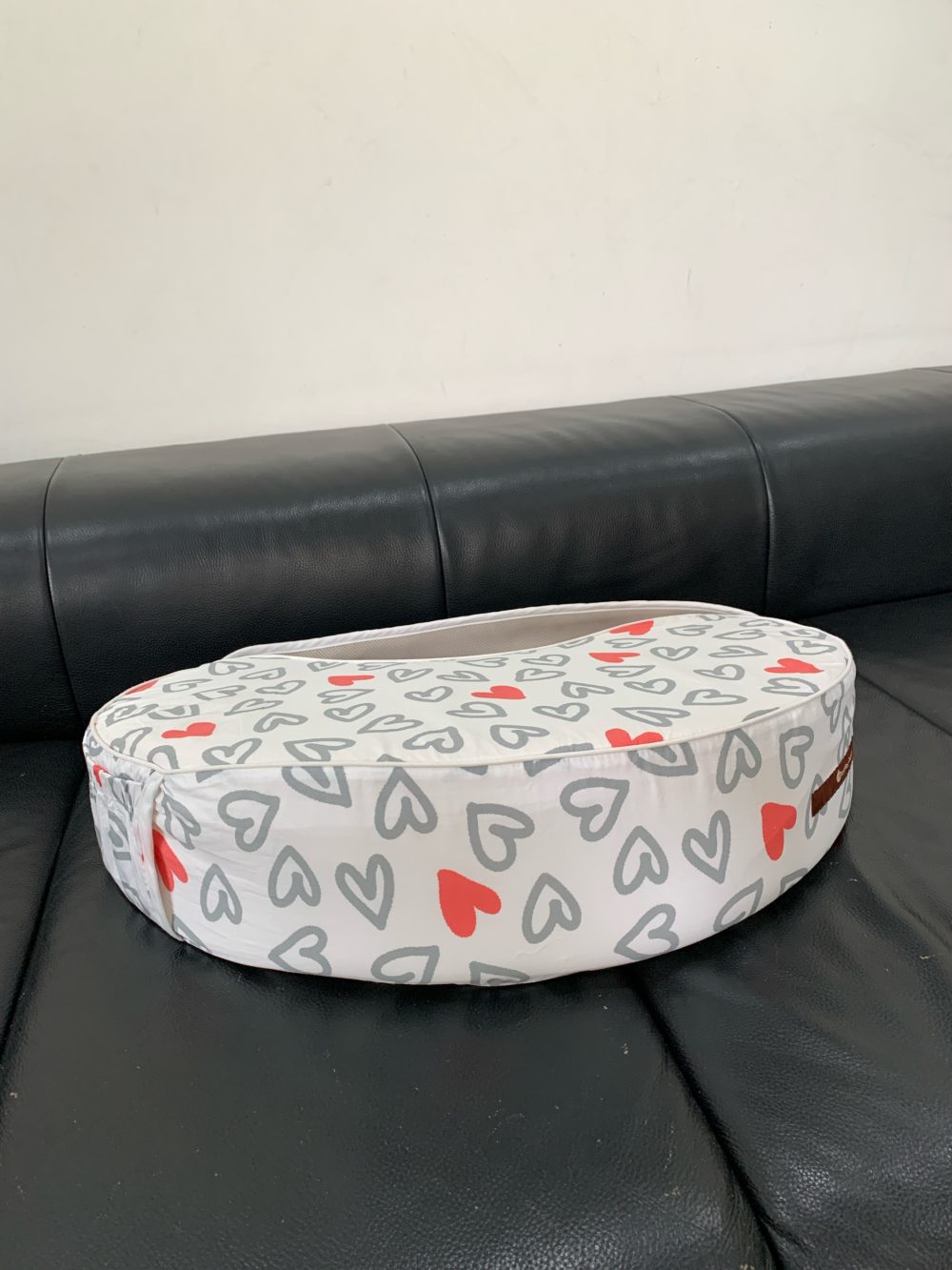 Gối hỗ trợ cho bú ti Mothersbaby hoạ tiết love (60x30x15) - Ảnh 3