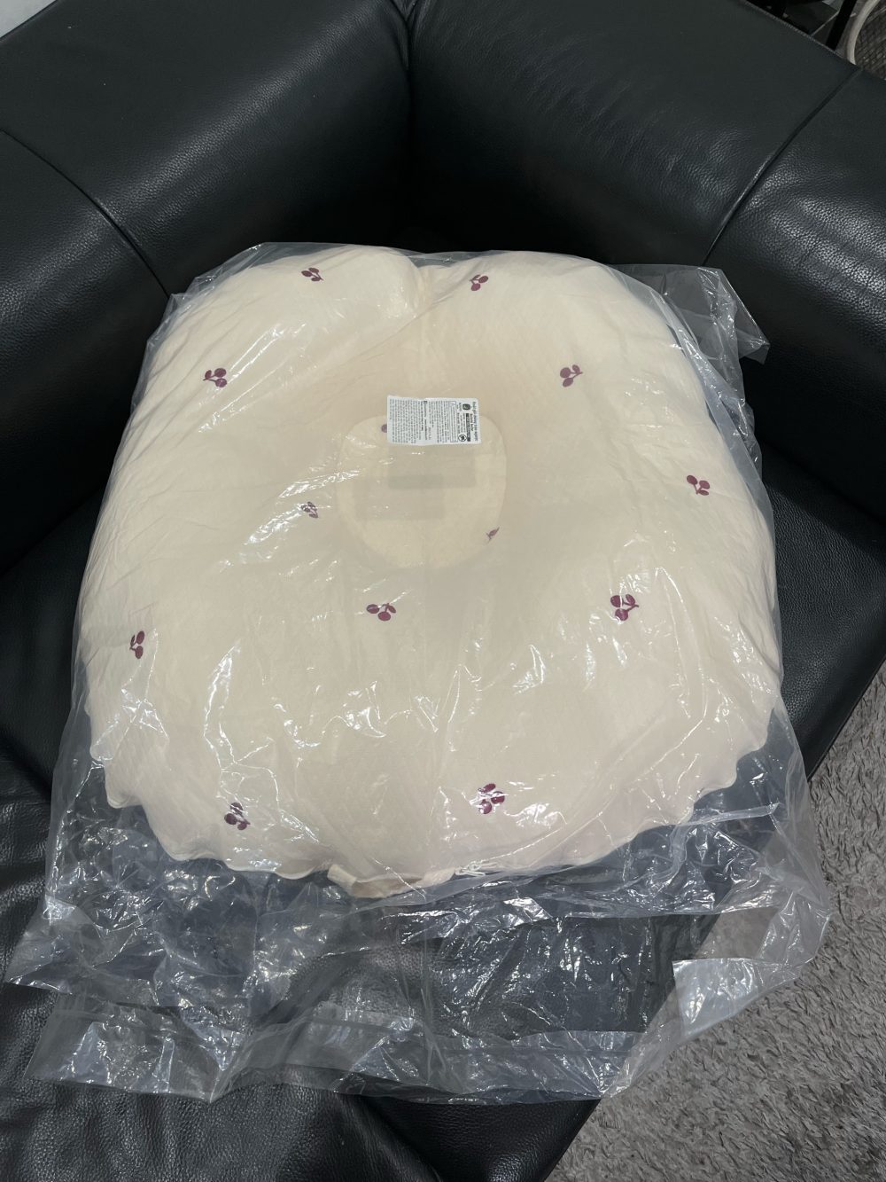 Gối chống trào ngược Rototo bebe cotton lụa hoạ tiết cherry ( còn túi đựng) - Ảnh 18