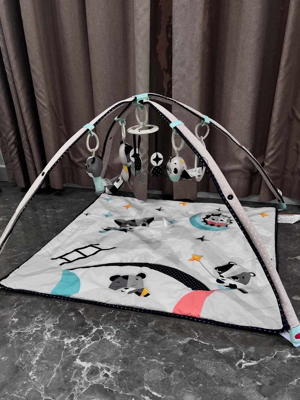 Giường cũi 6 trong 1 Tiny Love Grow Activity Play Yard - Ảnh 4