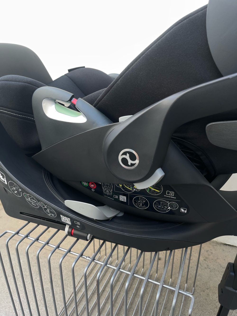 Ghế ngồi ô tô Cybex cloud T i-size plus kèm base isofix - BH 7/12/2027 - Bill mua qua VNQ (size: sơ sinh->24m, tối đa 13kg) - Ảnh 3