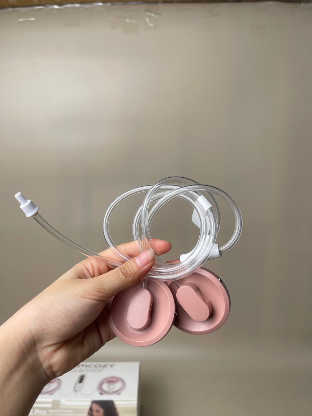 Máy hút sữa Momcozy V2 Pro cup hồng ( full box) - BH 10/9/2026 - Ảnh 2