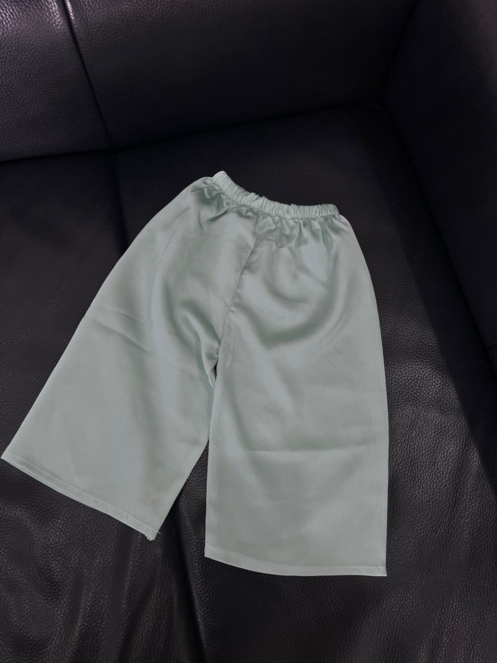 Set áo dài hồng phối quần lụa xanh tặng kèm bodysuit Obaibi màu xanh (size: 9→12m) - Ảnh 15