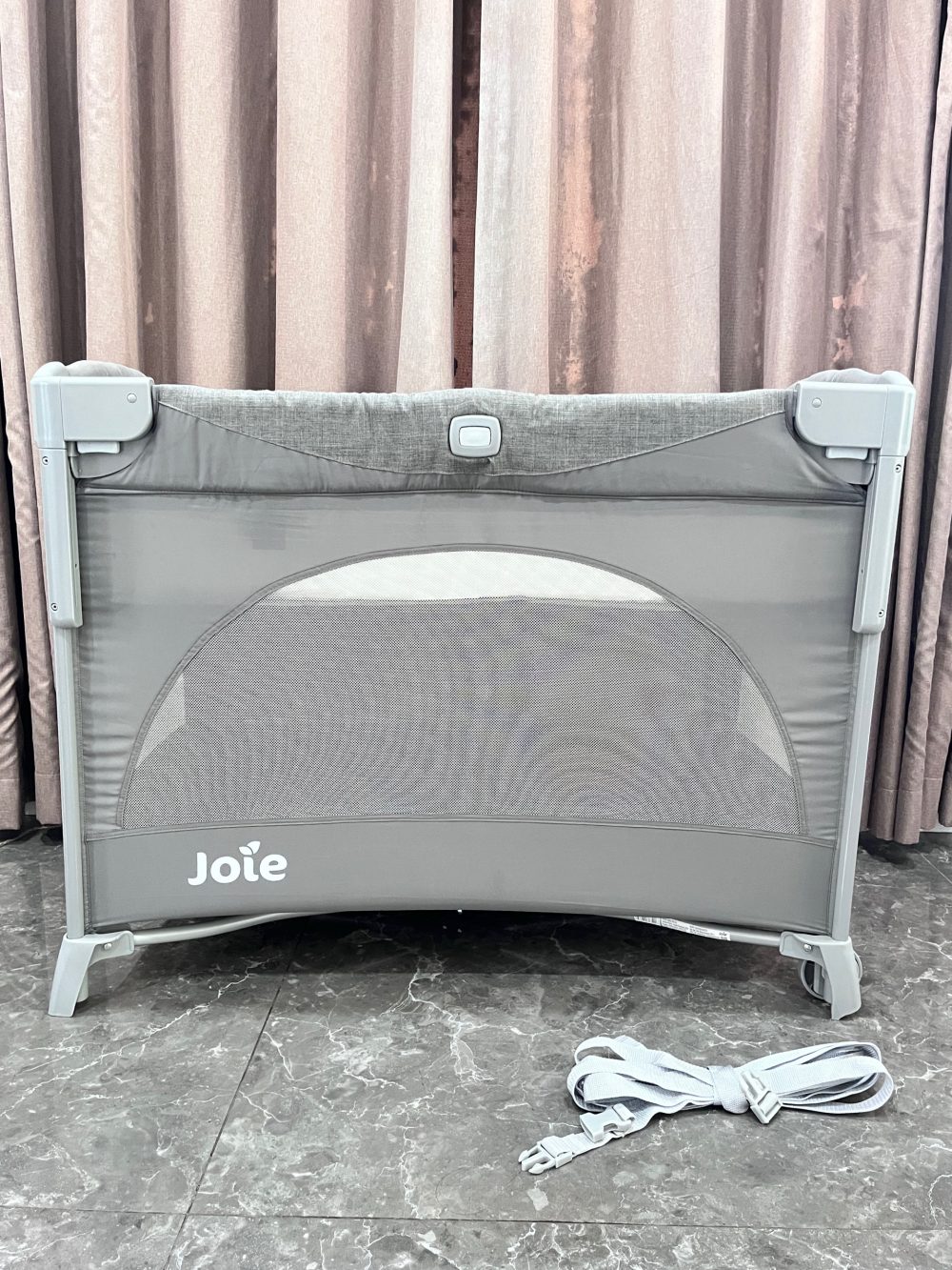 Giường cũi Joie Kubbie Sleep Foggy Gray (tối đa 9kg) tặng kèm đệm sơ dừa & drap size 80x50cm - Ảnh 3