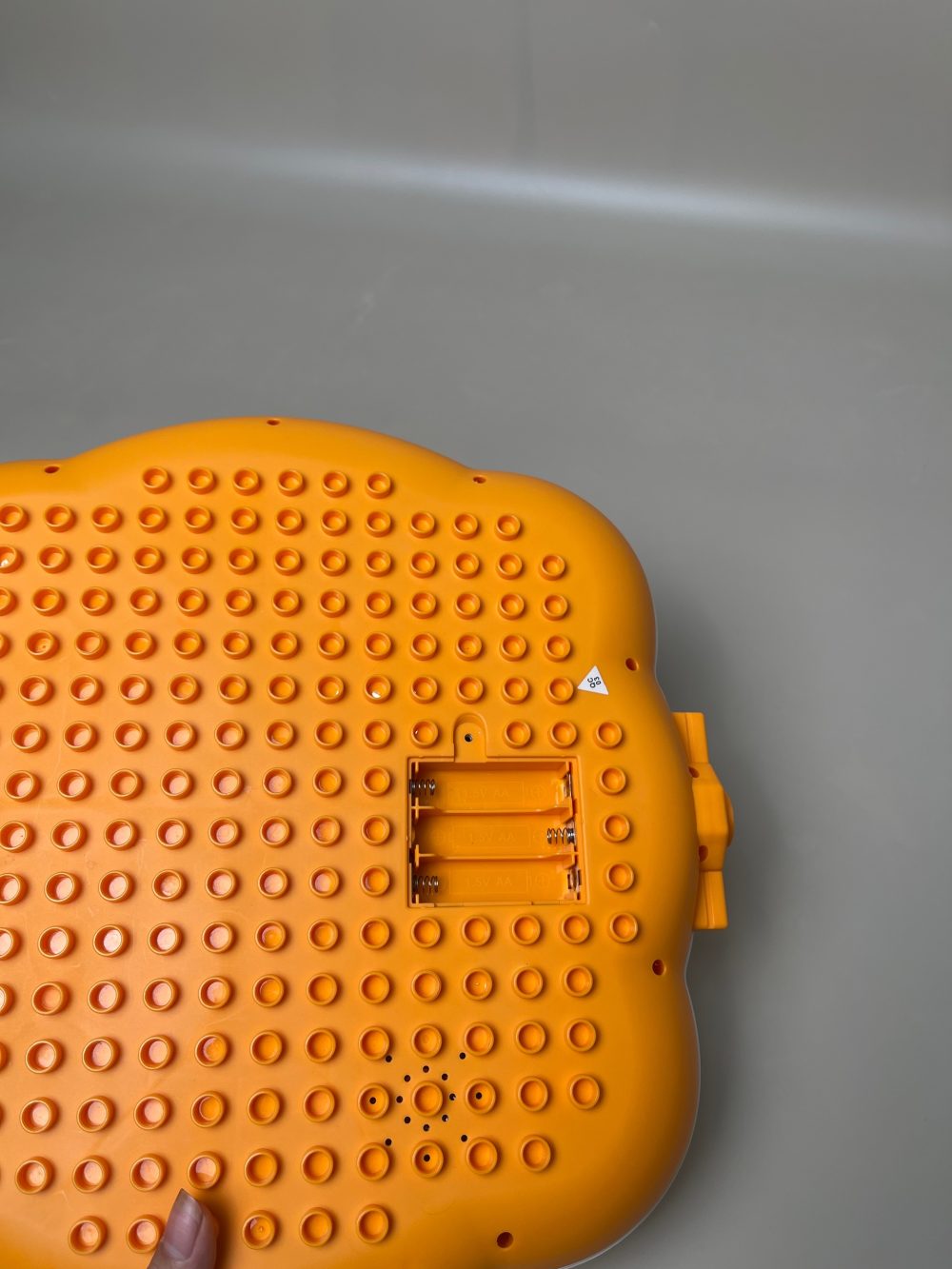 Đồ Chơi Bàn Chơi Đa Năng 2 Trong 1 Cho Bé - Peek A Boo - Ảnh 14