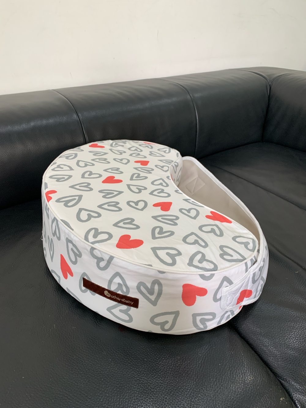 Gối hỗ trợ cho bú ti Mothersbaby hoạ tiết love (60x30x15) - Ảnh 6