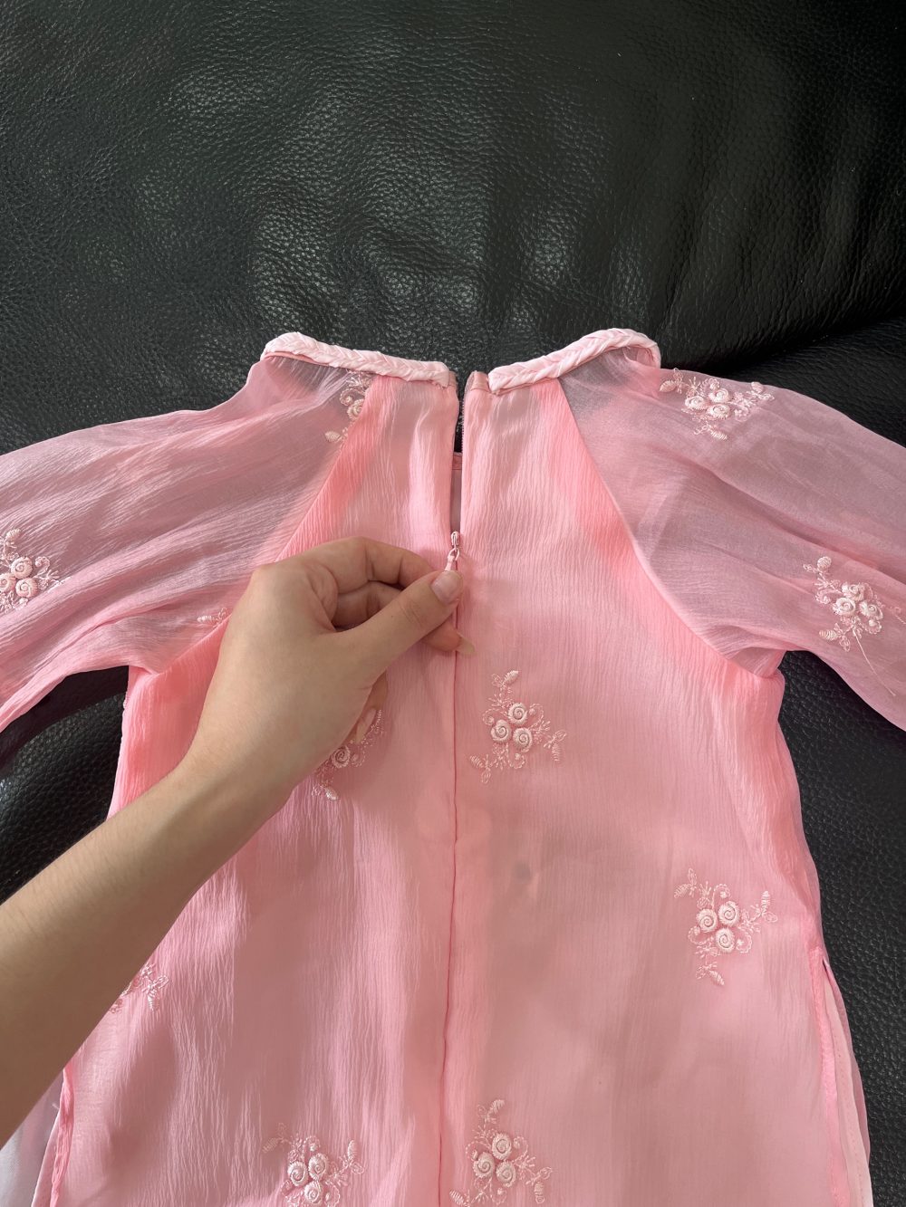 Áo dài cách tân thêu hoa màu hồng Tutupetti kèm quần no brand (13→15kg) - Ảnh 5