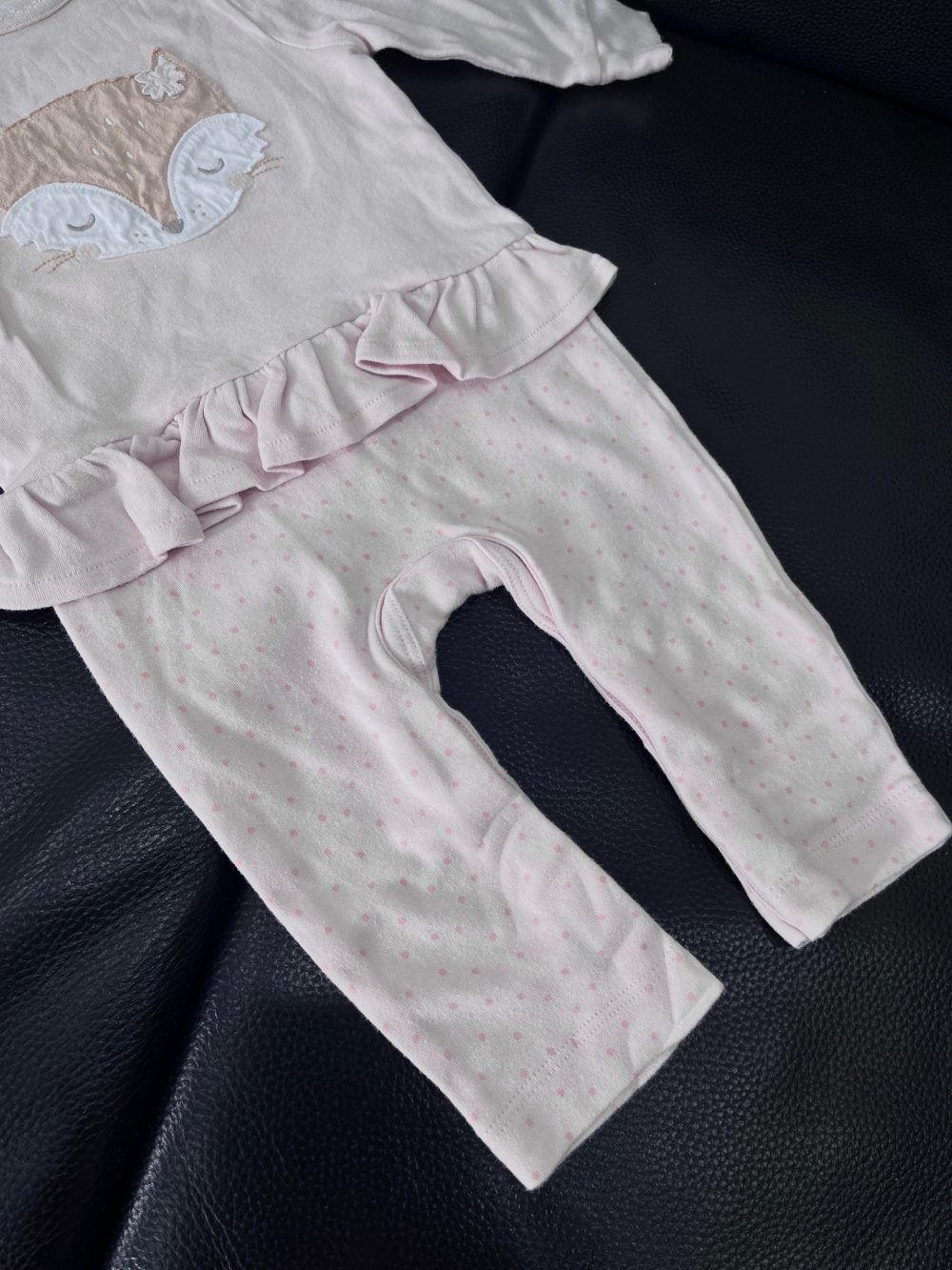 Bộ liền thân Mothercare hoạ tiết chấm bi màu hồng (6m-9m) - Ảnh 3
