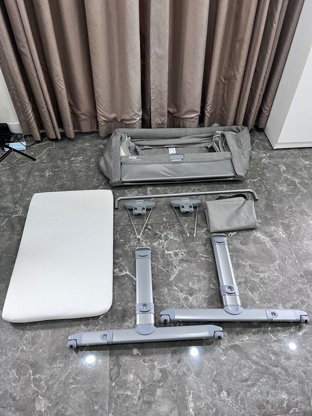 Nôi ngủ Joie Roomie Glide Foggy màu xám (tối đa 9kg) - Ảnh 17