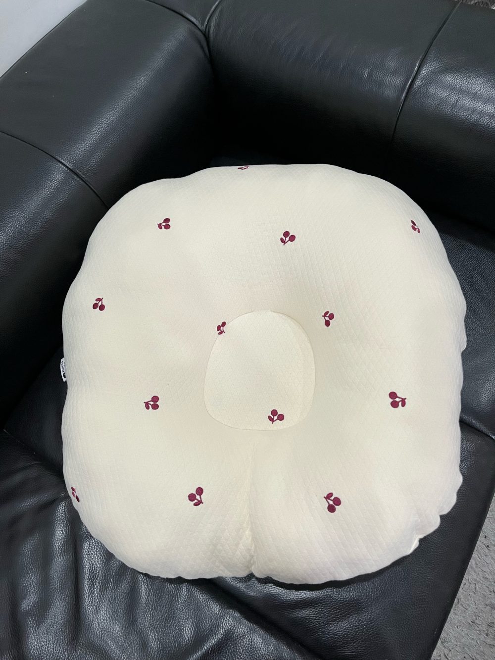 Gối chống trào ngược Rototo bebe cotton lụa hoạ tiết cherry ( còn túi đựng) - Ảnh 15
