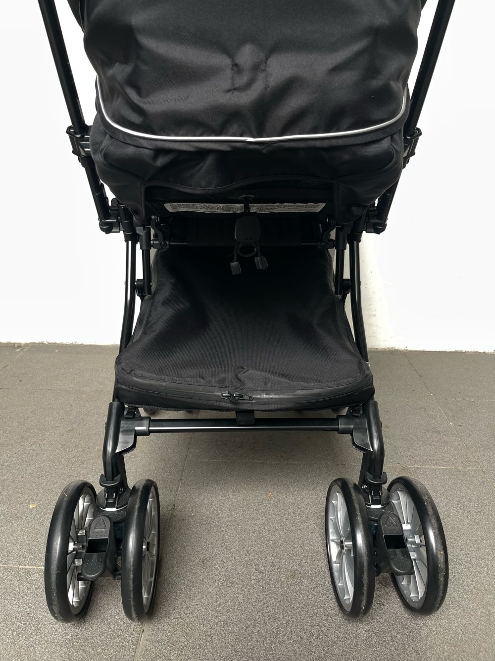 Xe đẩy Combi Umbretta Premium - Ảnh 3