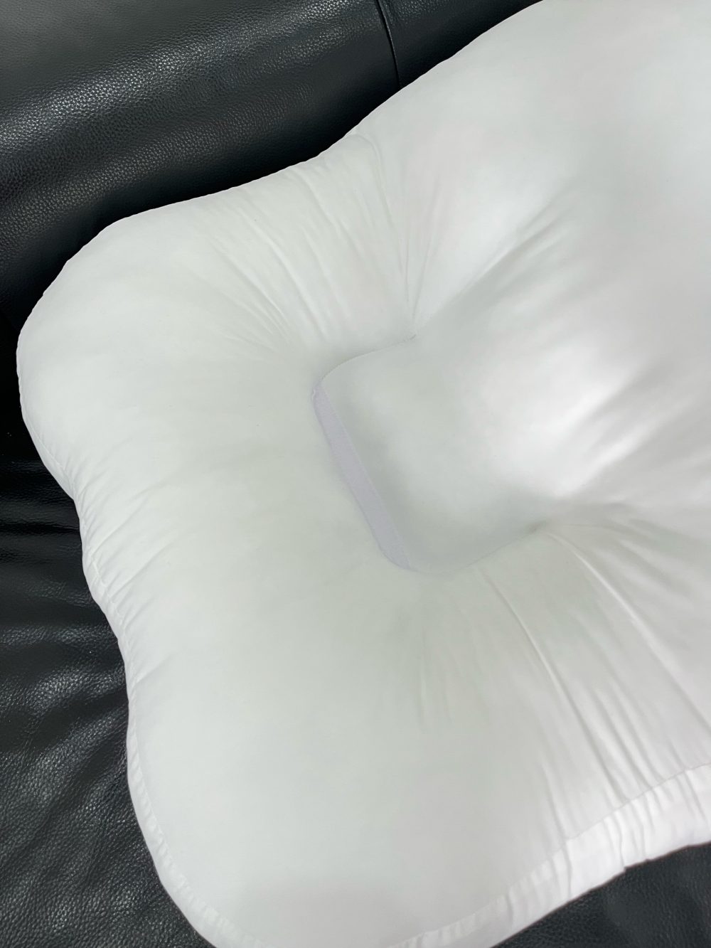 Gối chống trào ngược Bonita BeBe hoạ tiết cá voi - Ảnh 2