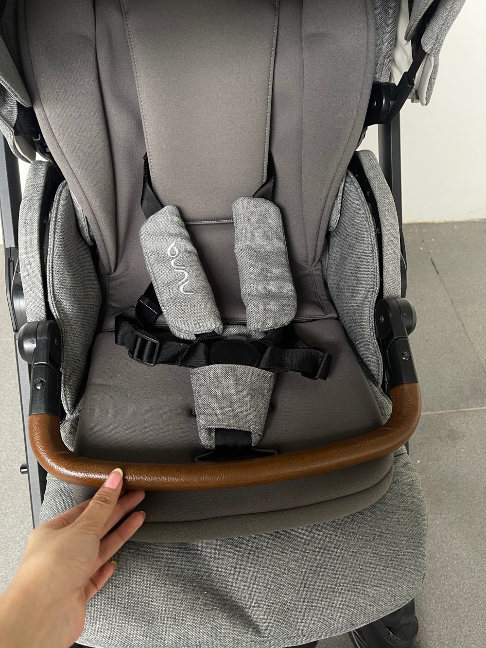 Xe đẩy Nuna mixx next màu granite, kèm túi giữ ấm Nuna và Adapter ( size: 0->22kg) - Ảnh 14