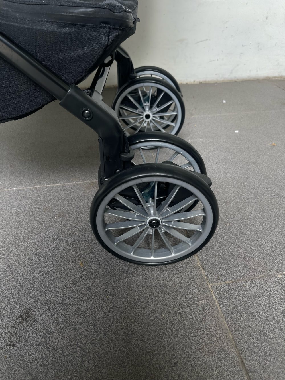 Xe đẩy Combi Umbretta Premium - Ảnh 23