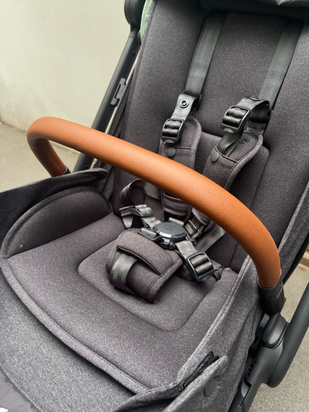 Xe đẩy Ergobaby Metro 3 Deluxe màu xanh xám ( size: 0->4m, tối đa 22kg) - Ảnh 8