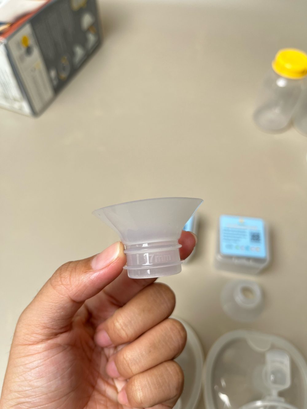 Máy hút sữa Medela Freestyle Hands-free (BH 10/3/2027, full box) tặng kèm áo hút sữa - Ảnh 16