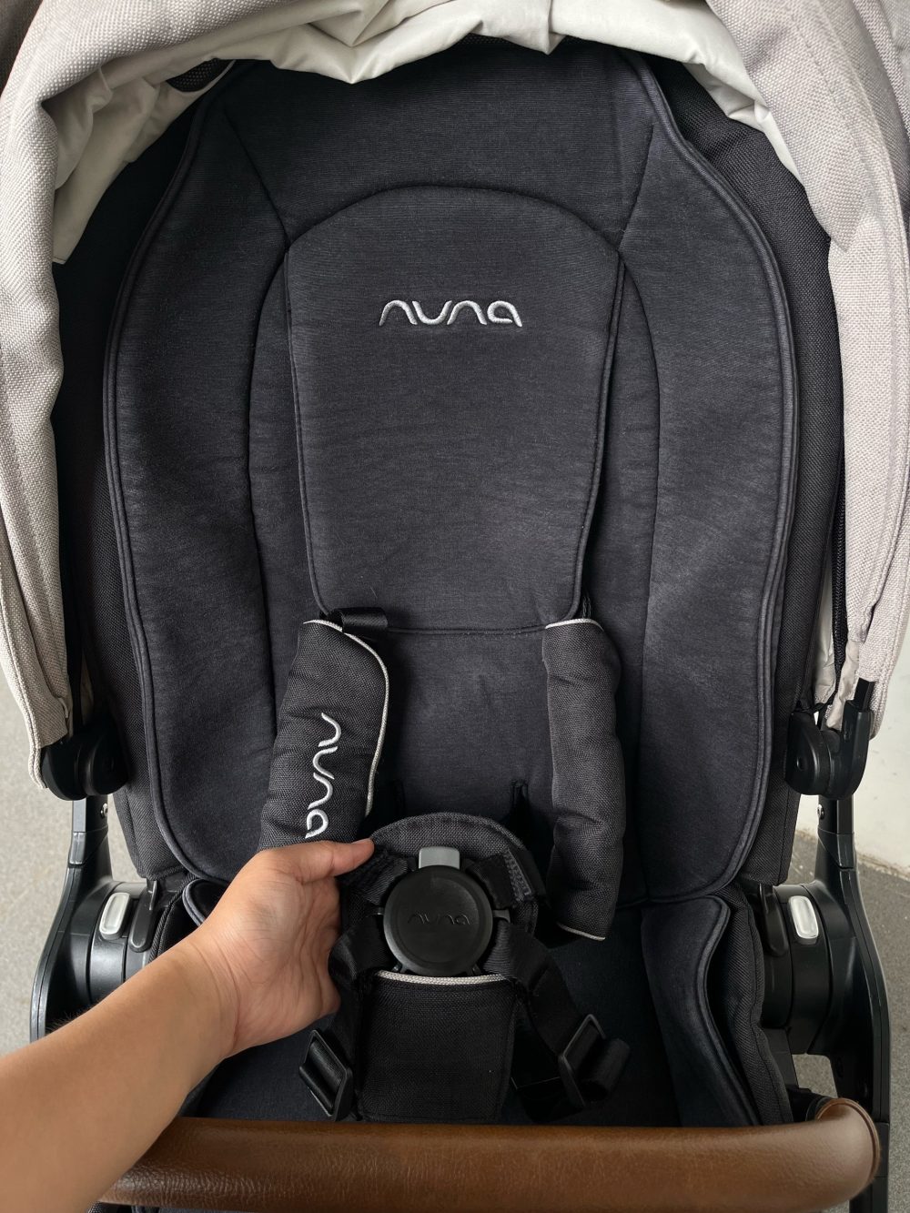 Xe đẩy Nuna triv màu xám khung đen ( size: 0->22kg) - Ảnh 18