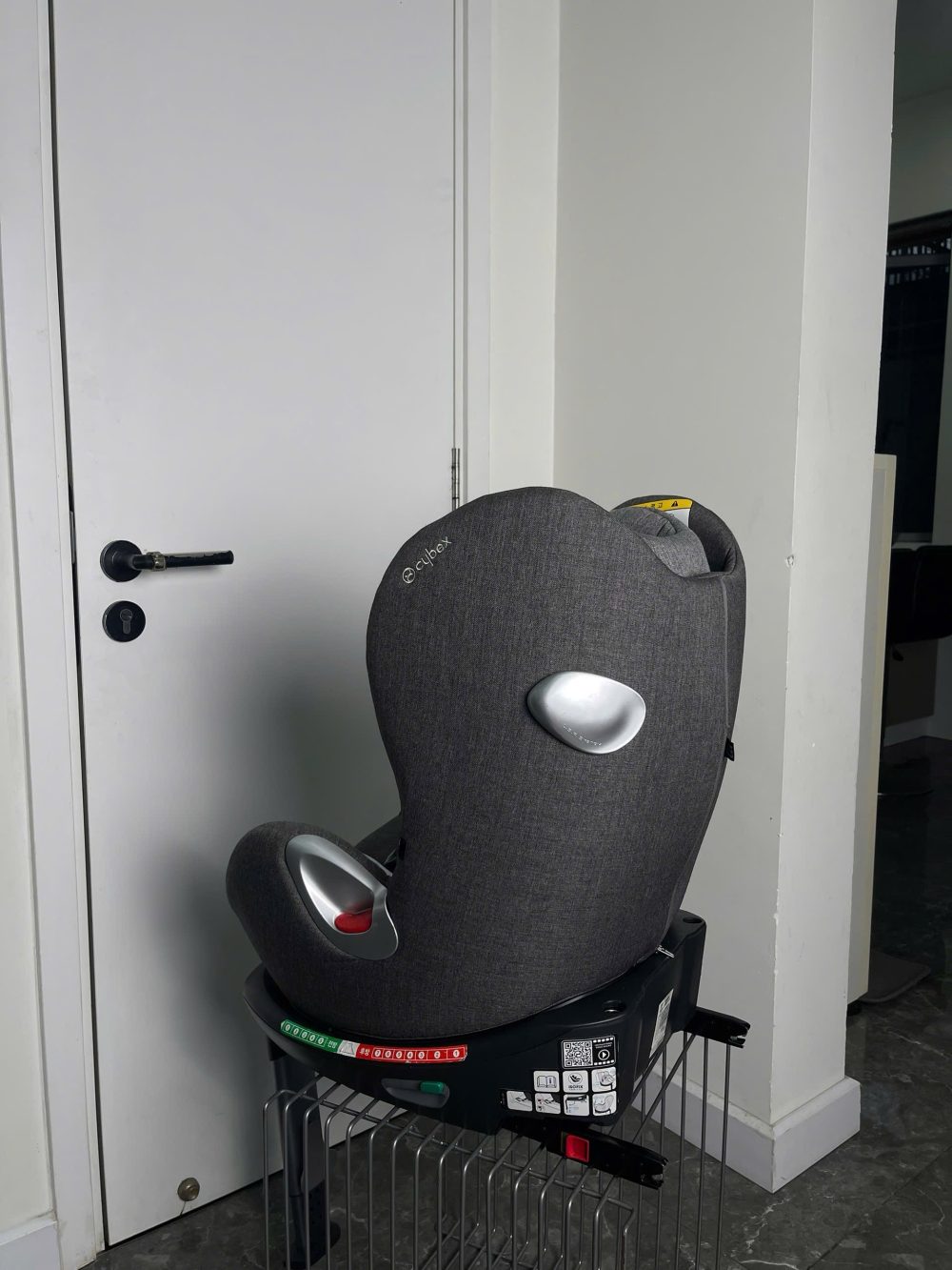 Ghế ngồi ô tô Cybex Sirona màu grey - Ảnh 4