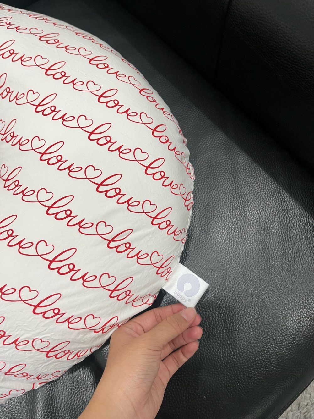 Gối cho bú Boppy Red Love Letters ( còn túi đựng) - Ảnh 15