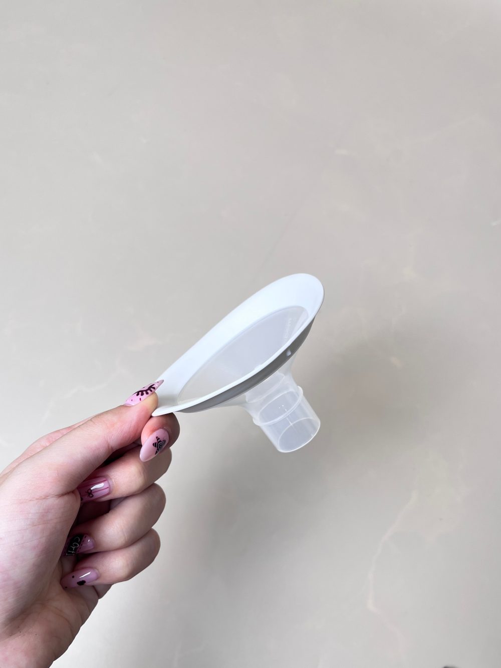Máy hút sữa Medela Pump In Style maxflow (full box) tặng kèm 2 phễu hút sữa silicone Mini Pum - Ảnh 12