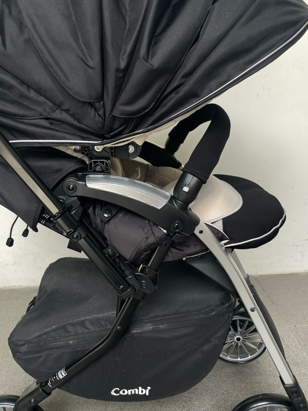 Xe đẩy Combi Umbretta Premium - Ảnh 13