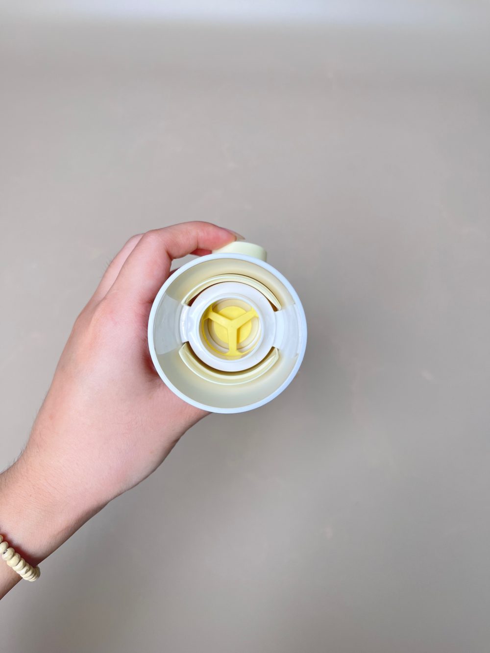 Máy hút sữa Medela Sonata (2 bộ cổ nối, full phụ kiện) BH 17/12/2026 - Ảnh 19
