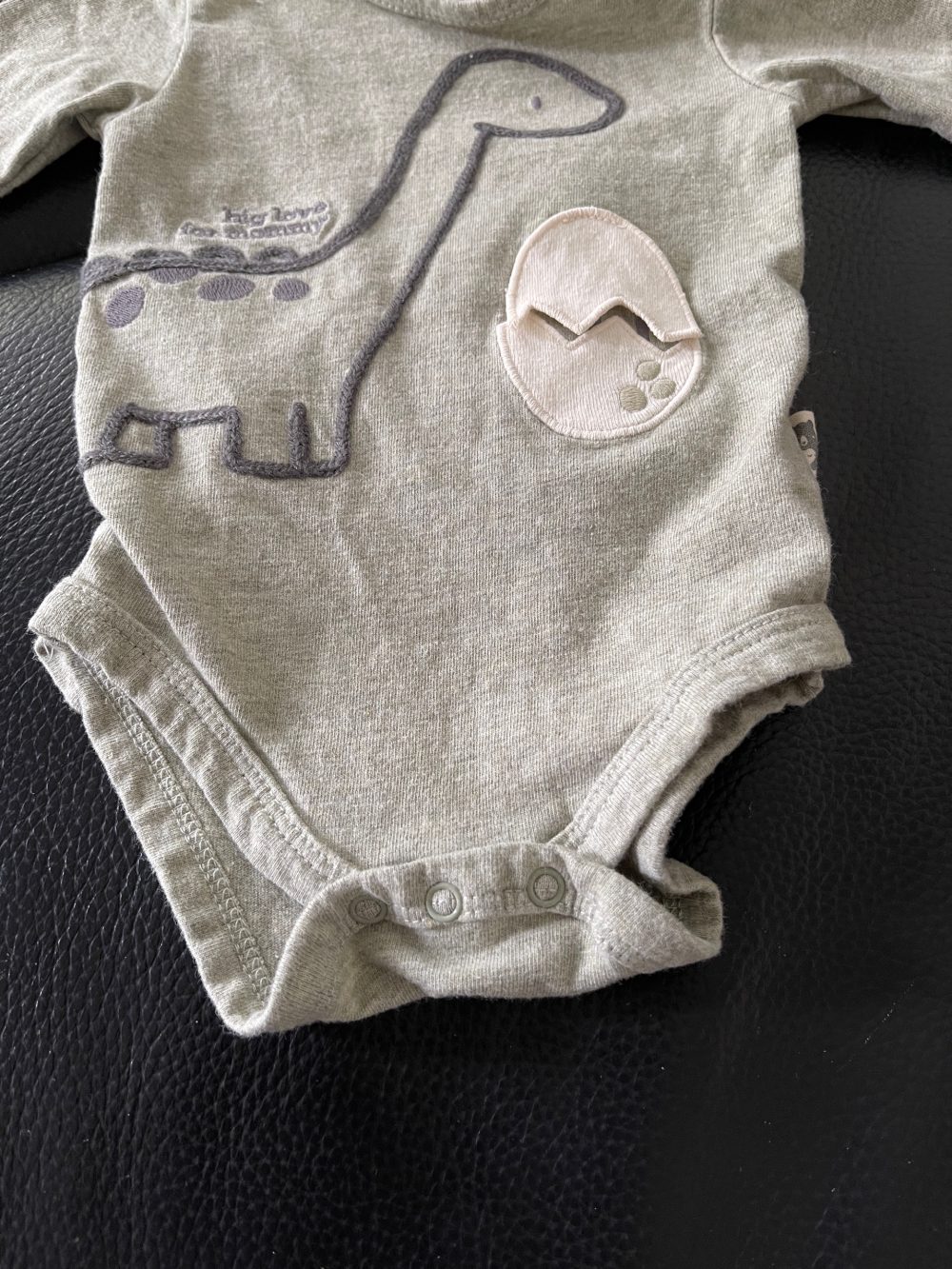 Set bộ bodysuit tay dài khủng long Rabbit Bear và combo 3 đôi tất Carter’s - Ảnh 11