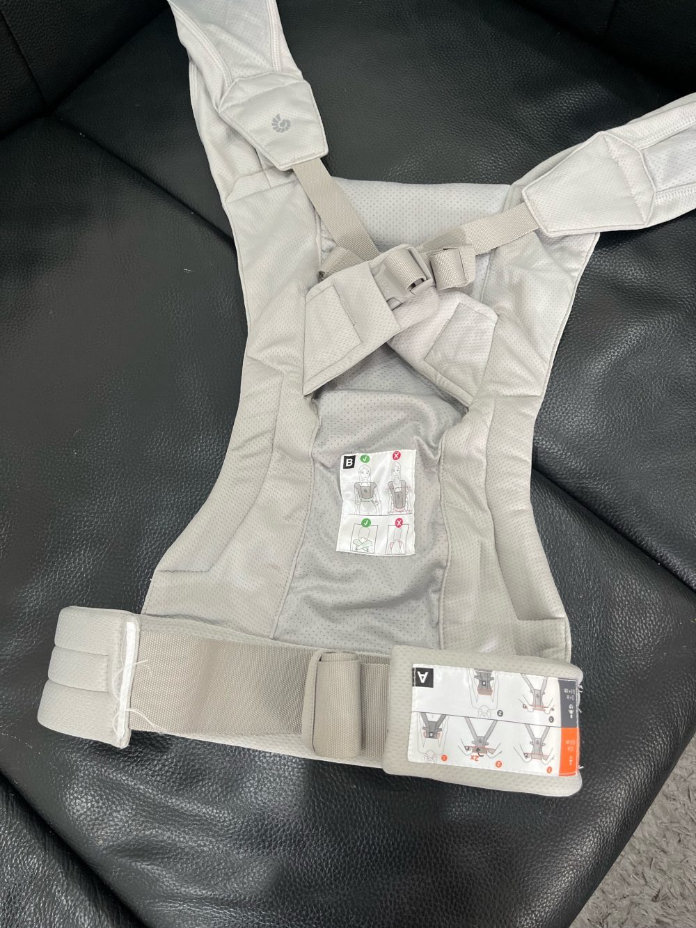 Địu Ergobaby Embrace soft air mesh – Soft grey ( size: 0->24m~ 3kg2->11kg3) - Ảnh 4