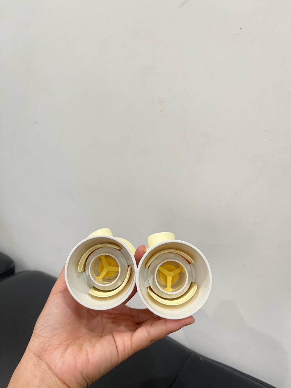 Bộ cổ nối máy hút sữa Medela Sonata (1 cặp) - Ảnh 2