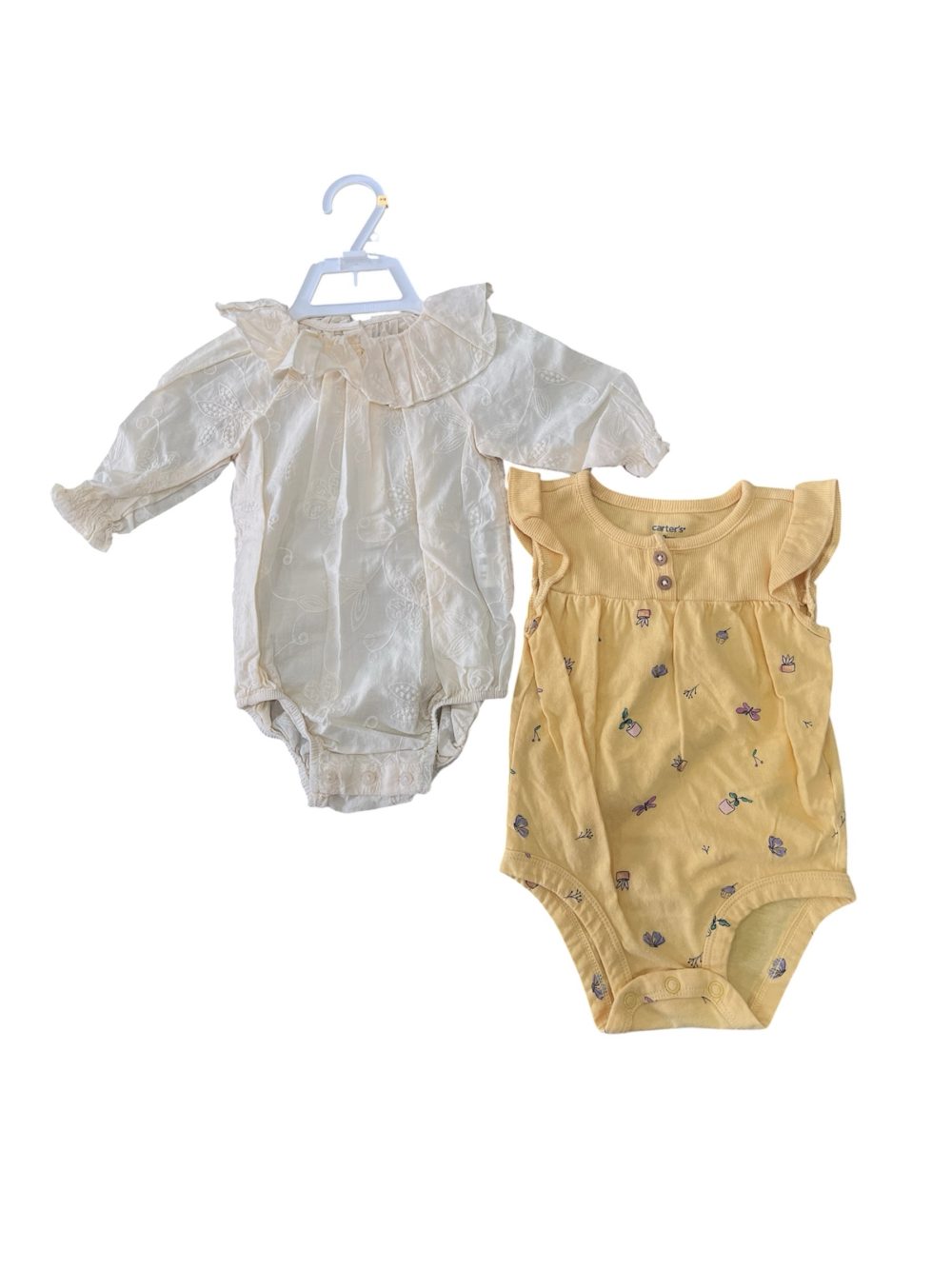 Set 2 bộ bodysuit Zara, carter’s màu vàng (size: 6→12m)