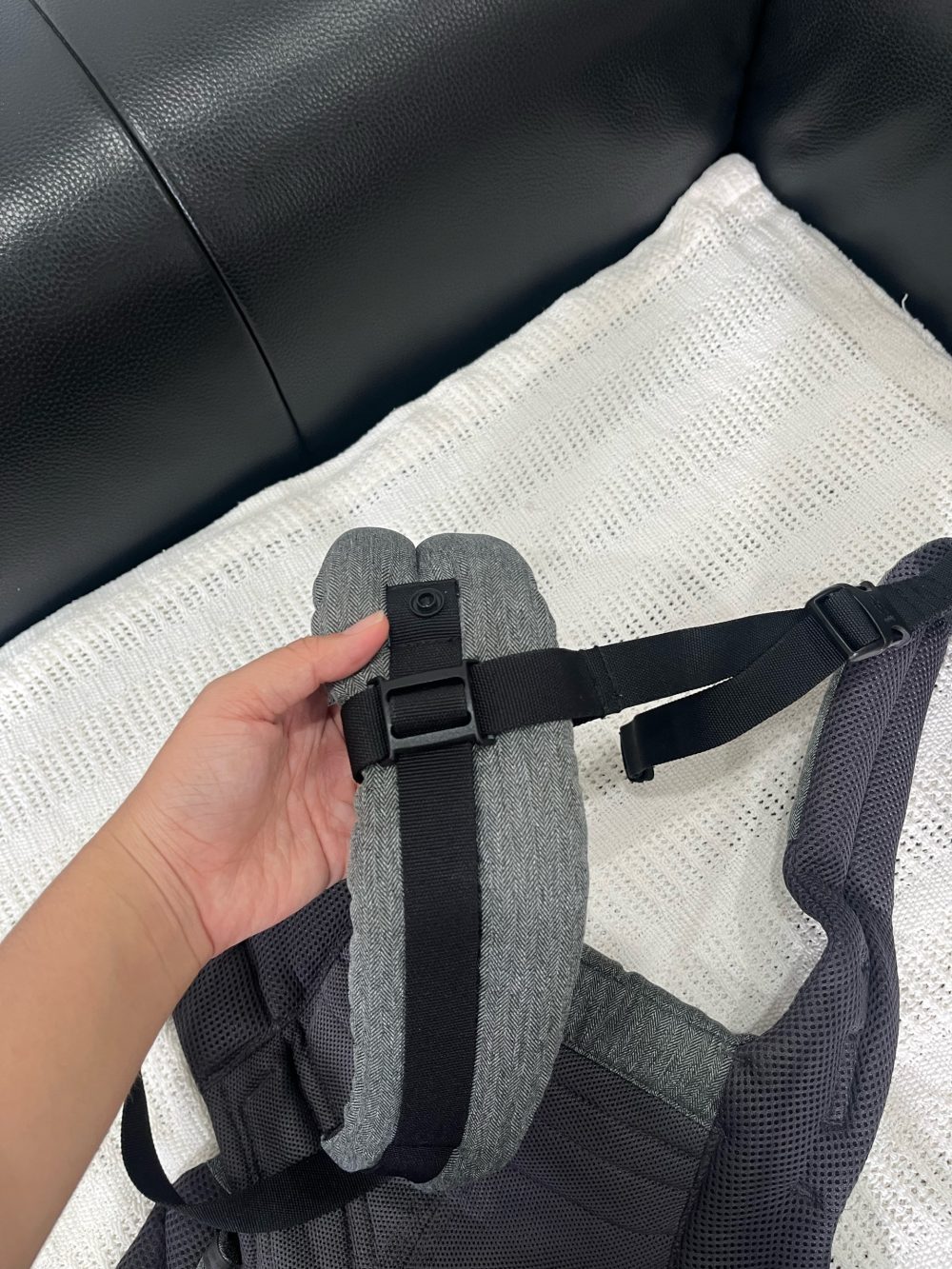 Địu Ergobaby Omni 360 Cool Air Mesh, Classic Weave( size: 3kg2->20kg~ 0->48m) tặng kèm choàng địu, yếm địu - Ảnh 16