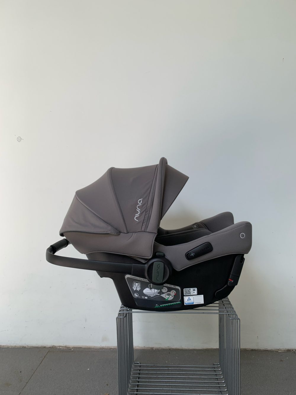 Nôi ô tô sơ sinh Nuna Pipa Urbn (kèm adapter lắp khung xe đẩy) - Ảnh 7