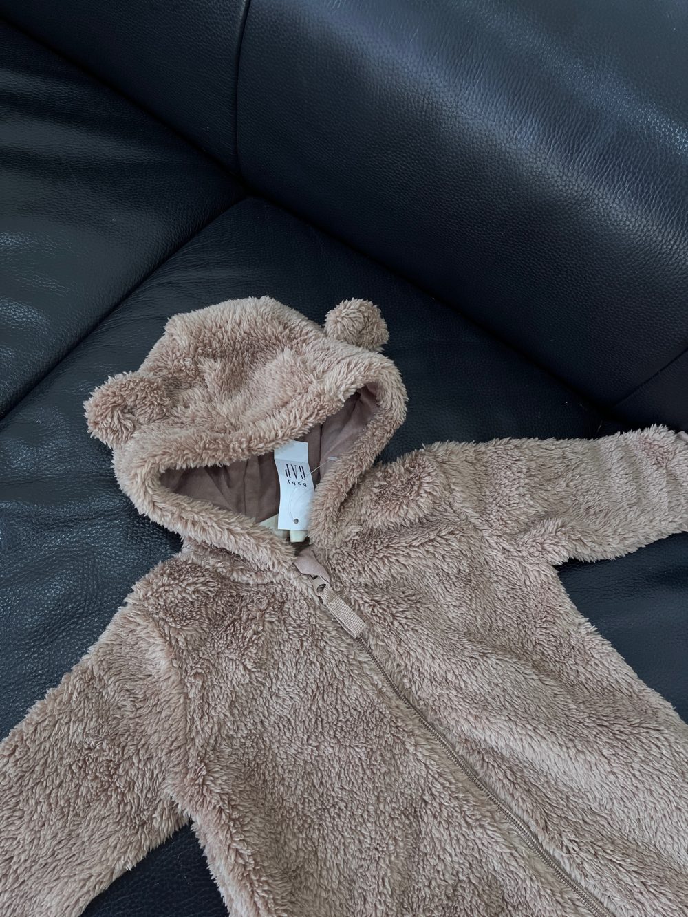 Sleepsuit lông cừu có mũ tai gấu Gap Baby màu nâu (size 12→18m) - Ảnh 4