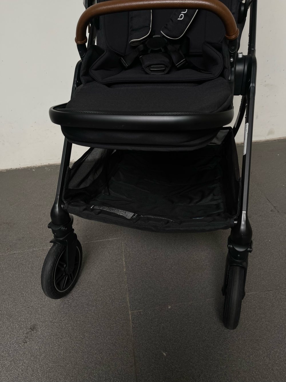 Xe đẩy Nuna triv màu xám be khung đen ( size: 0->22kg, full box) kèm cúp holder và adapter - Ảnh 20