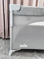Giường cũi Joie Kubbie Sleep Foggy Gray (tối đa 9kg) tặng kèm đệm sơ dừa & drap size 80x50cm - Ảnh 2