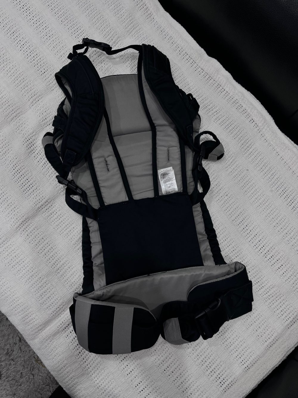 Địu 4 tư thế Mothercare ( size: Sơ sinh-> 15kg) tặng kèm dây đeo đa năng Lil' Sidekick - Ảnh 19