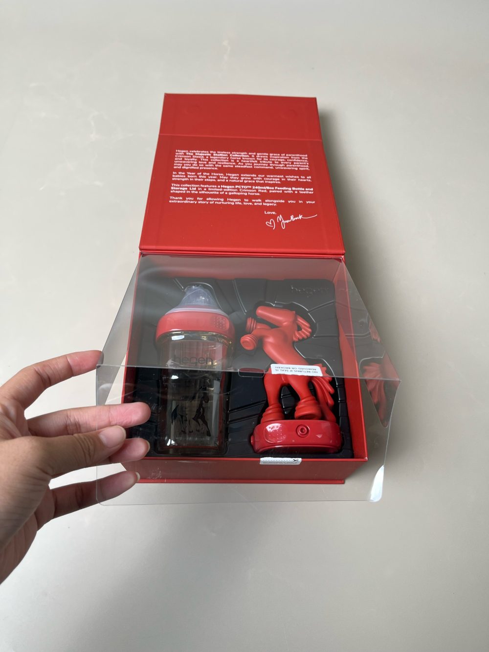 Bộ bình sữa Hegen The Majestic Stallion Collection 240ml, núm ti M (3–>6m), nắp trữ sữa và gặm nướu. - Ảnh 2