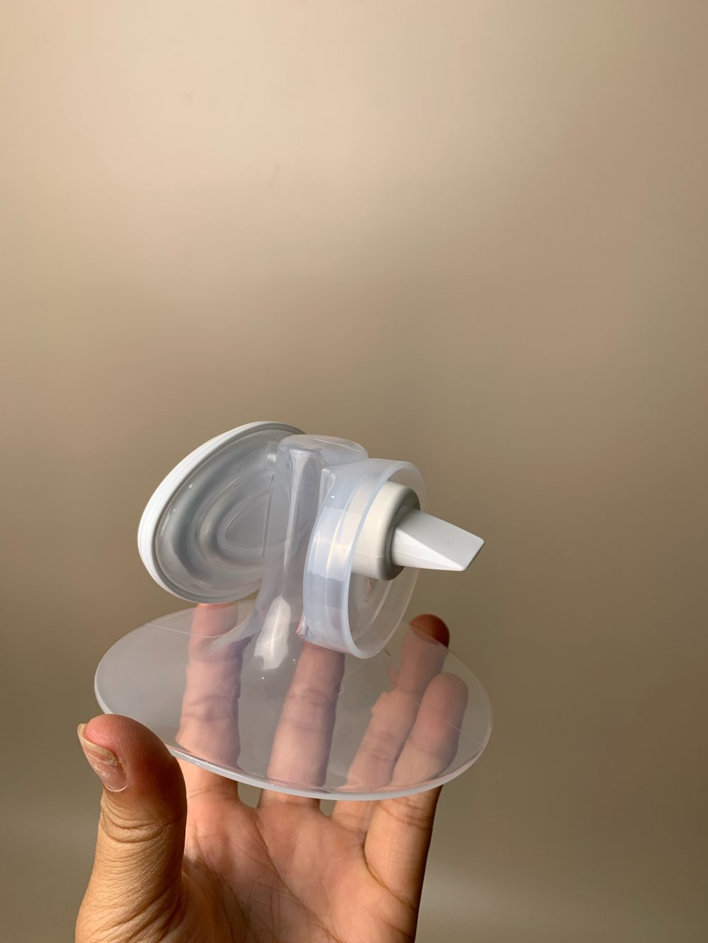 Máy hút sữa Spectra Wearable (2 máy, fullbox) - Ảnh 29