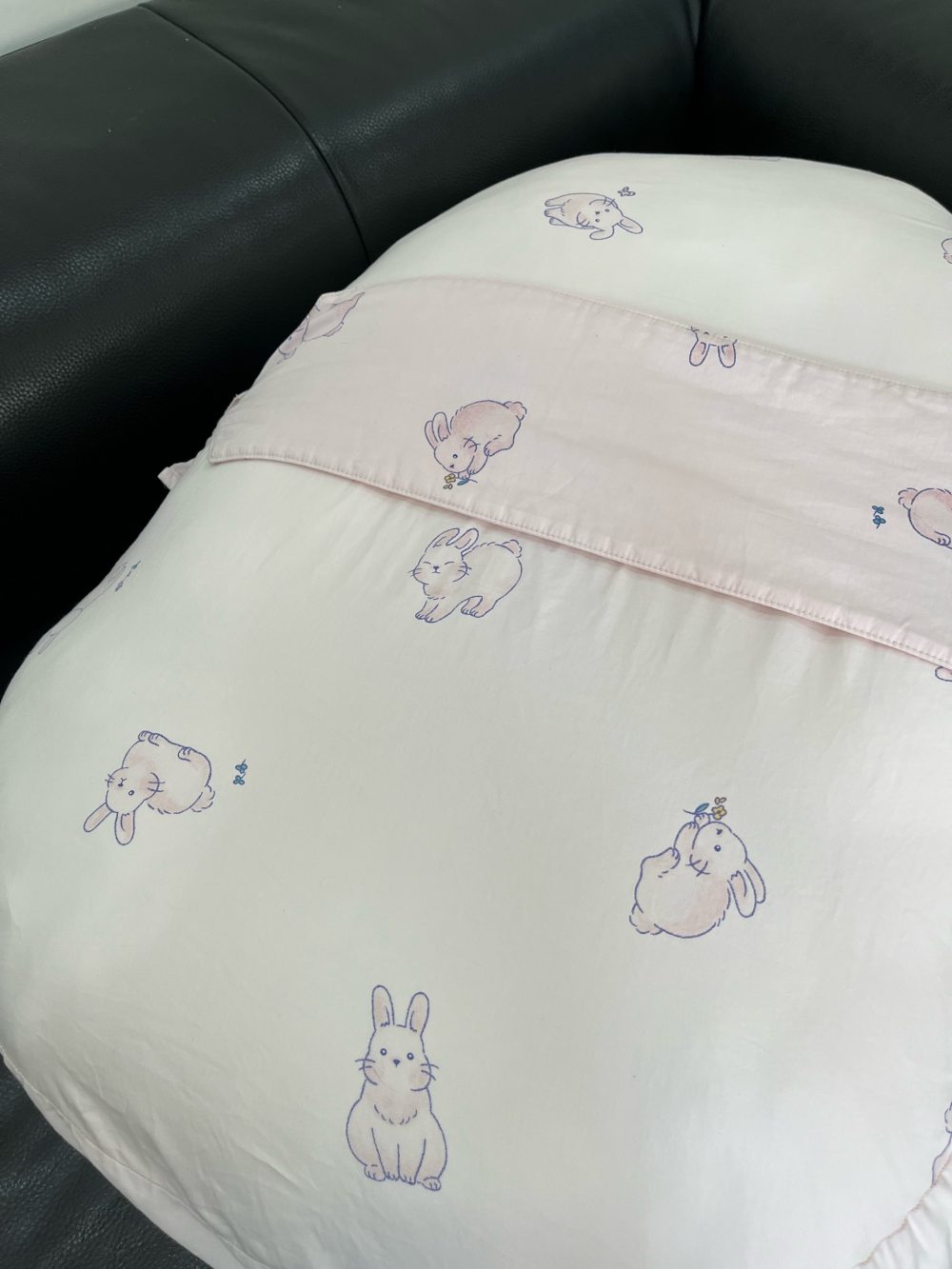 Gối chống trào ngược cho bé Dono & Dono hoạ tiết thỏ hồng 80x65cm ( size:0m+) - Ảnh 10