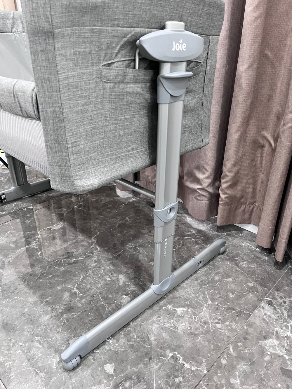 Nôi ngủ Joie Roomie Glide Foggy màu xám (tối đa 9kg) - Ảnh 2