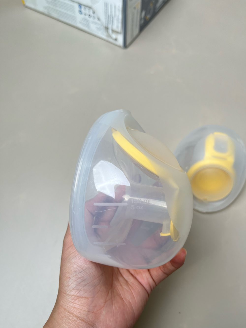 Máy hút sữa Medela Freestyle Hands-free (BH 10/3/2027, full box) tặng kèm áo hút sữa - Ảnh 11