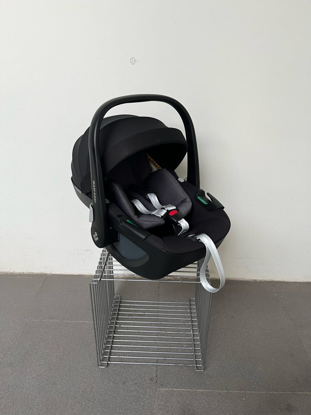 Ghế ngồi ô tô Maxi-Cosi Pebble 360 Pro² màu đen ( size: 0->18m, tối đa 13kg) - Ảnh 8