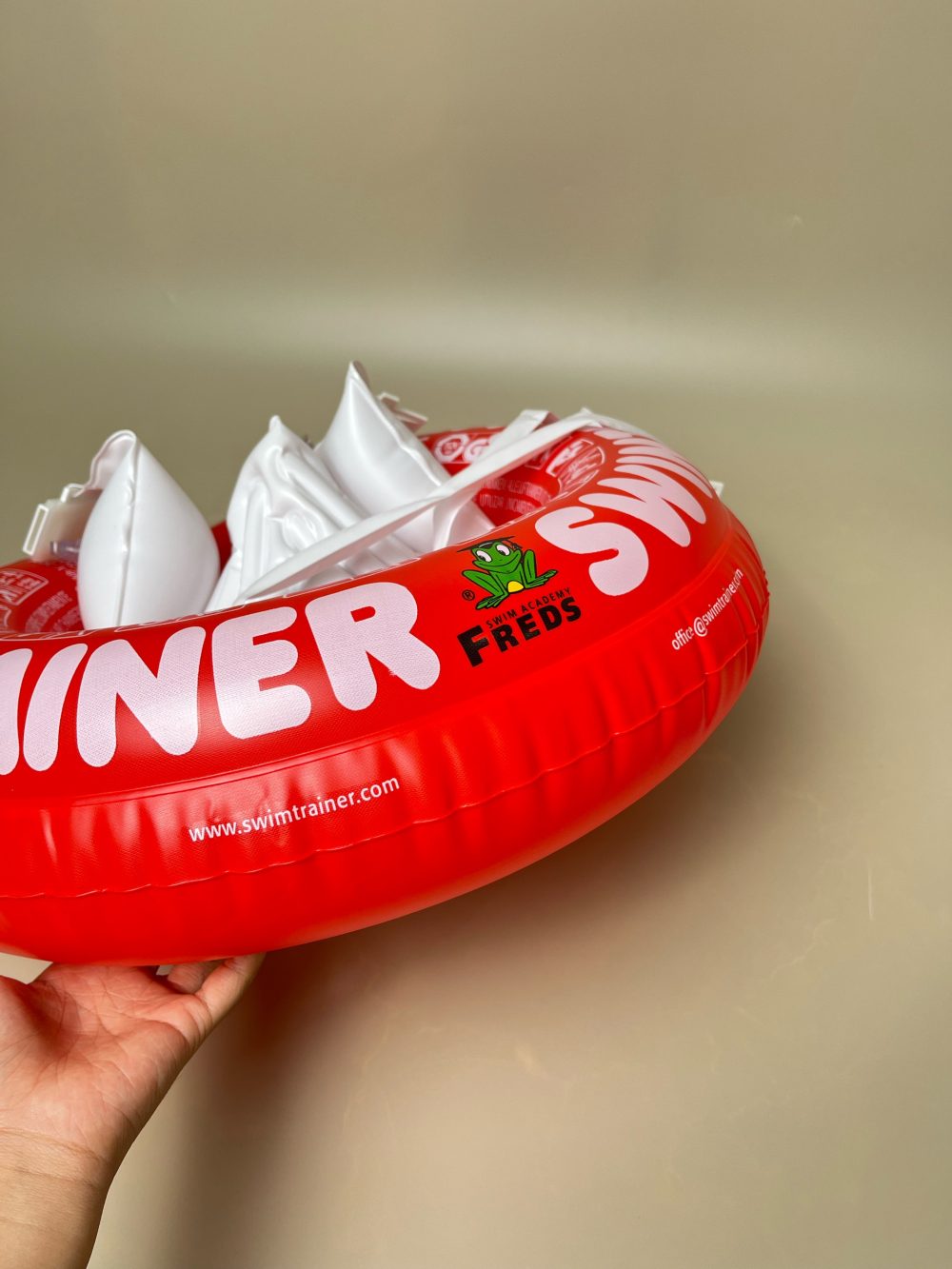 Phao Bơi Swimtrainer màu đỏ đỡ lưng cho bé ( size: 3m->4y~ 6->18kg) - Ảnh 8