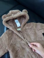 Sleepsuit lông cừu có mũ tai gấu Gap Baby màu nâu (size 12→18m) - Ảnh 2