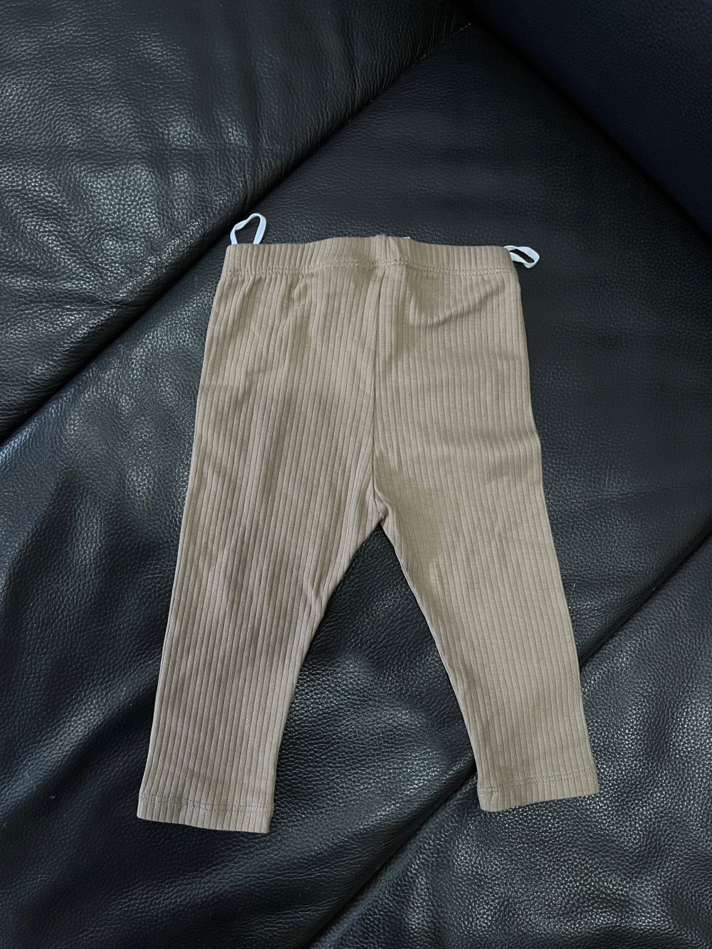 Set 2 quần dài H&M màu be/nâu (size 6→9m) - Ảnh 6