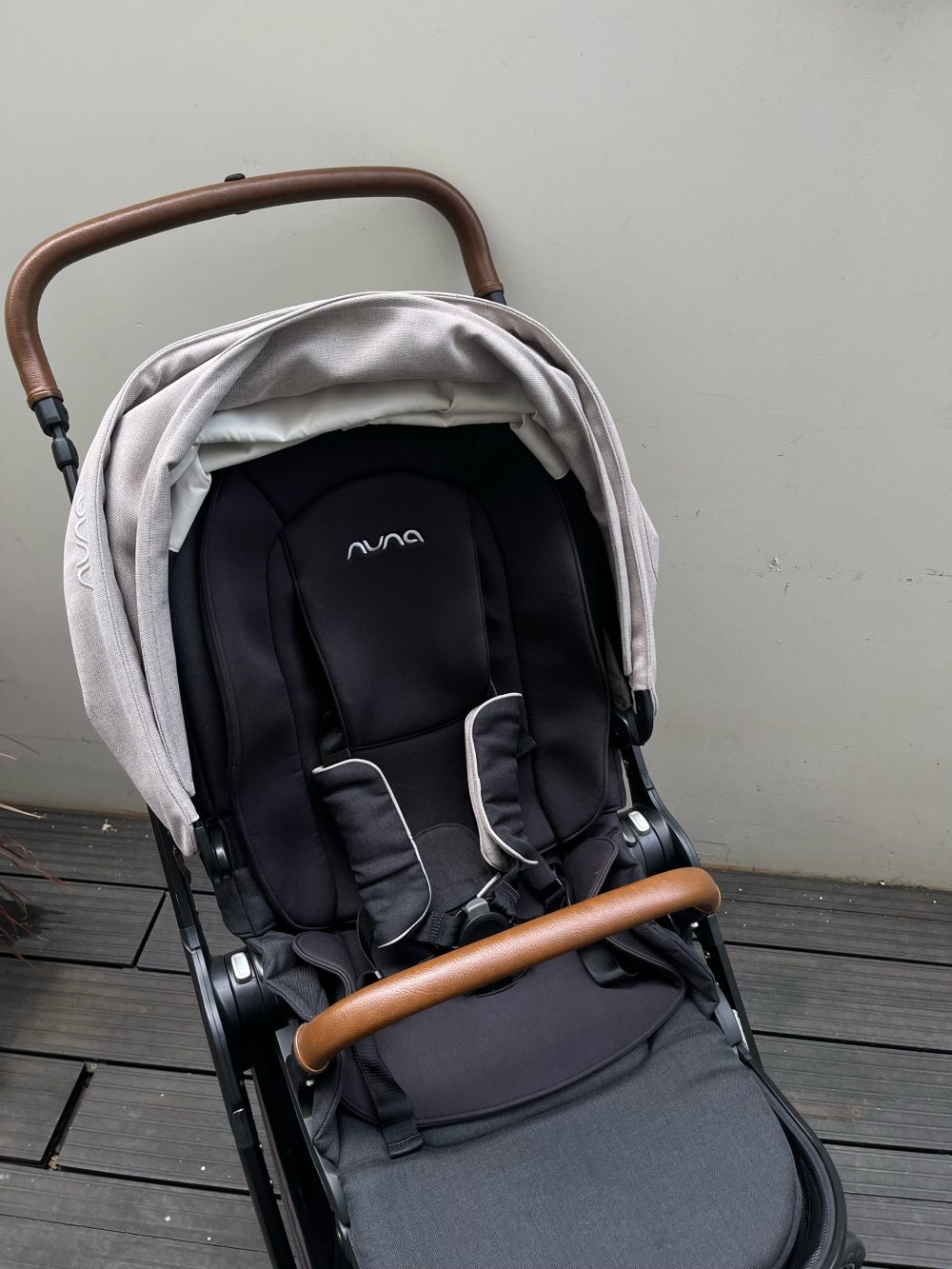Xe đẩy Nuna Triv màu xám khung đen (size: 0–>4y, tối đa 22kg) - Ảnh 14
