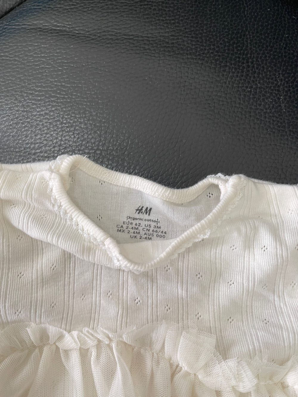 Váy xoè H&M vải tuyn màu kem, tặng kèm váy bodysuit nhí hoa hồng (size: 0->3m) - Ảnh 13