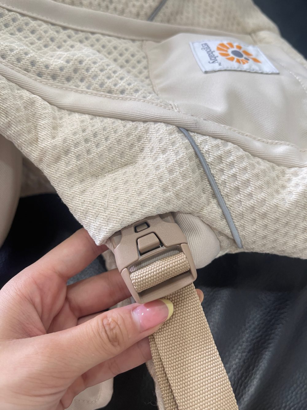 Địu Ergo baby Alta Hip Seat, Natural Beige ( size: 5,5-> 20kg ~ 4–> 48m) - Ảnh 11