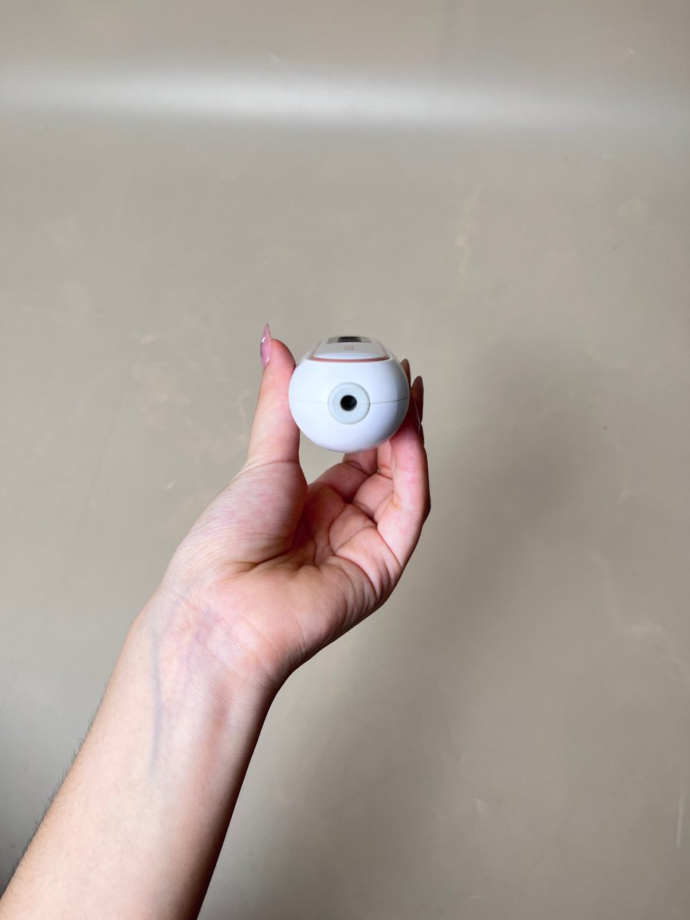 Máy hút sữa Momcozy V2 Pro cup hồng (full box) - Ảnh 17