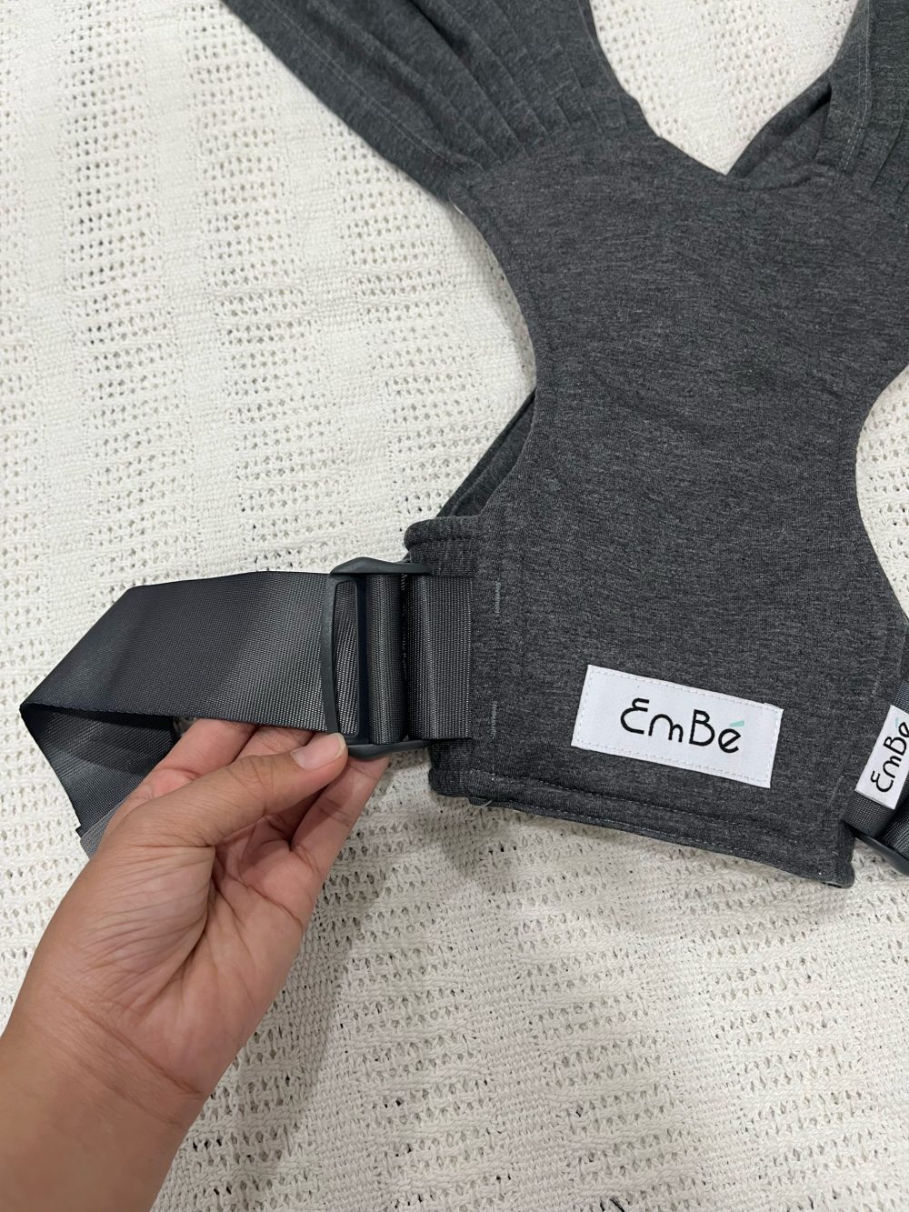 Địu vải Embé Sling màu Charcoal dòng flex ( size: 0->24m, còn túi đựng) - Ảnh 2